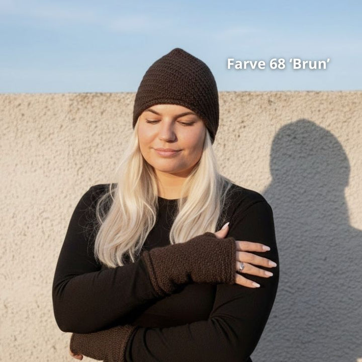 Strikkekit Spir hue og handsker fra NORDIC KNIT HOUSE i Yak garn