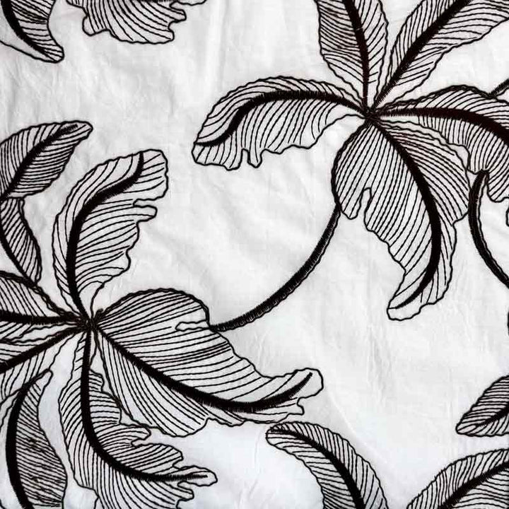 Tynd bomuld med blomster broderi