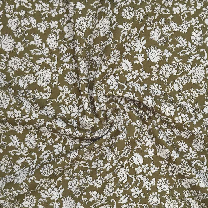 Twill med blomster på oliven bund