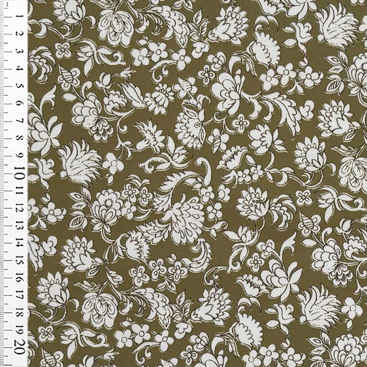 Twill med blomster på oliven bund