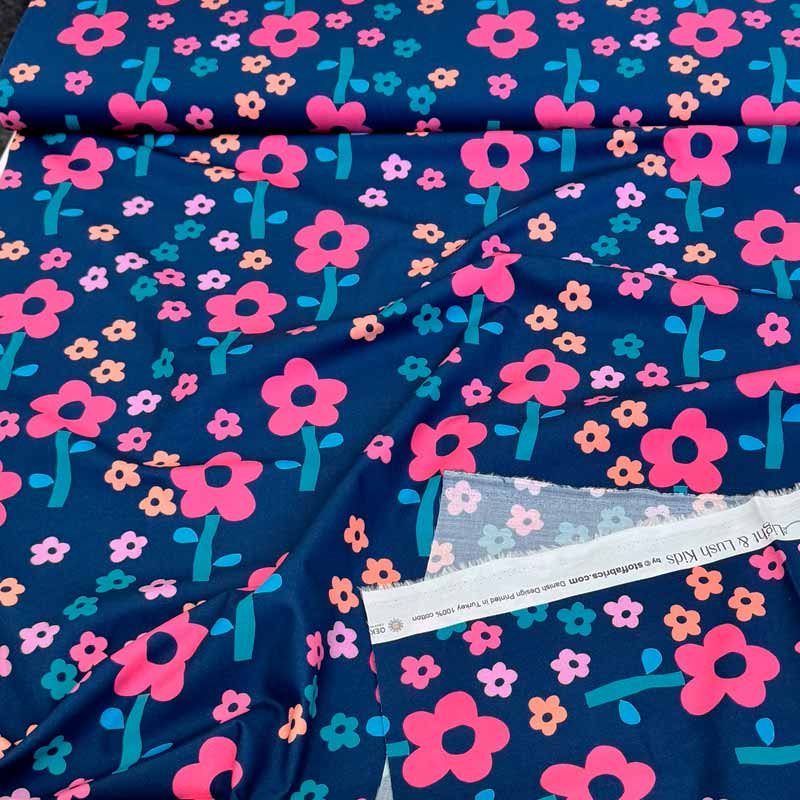 Bomuldspoplin med stor og lille motiv blomst