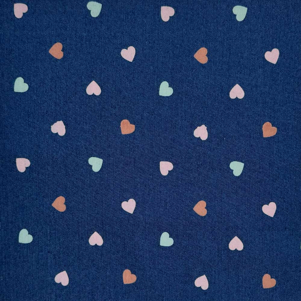 Denim med farvede hjerter