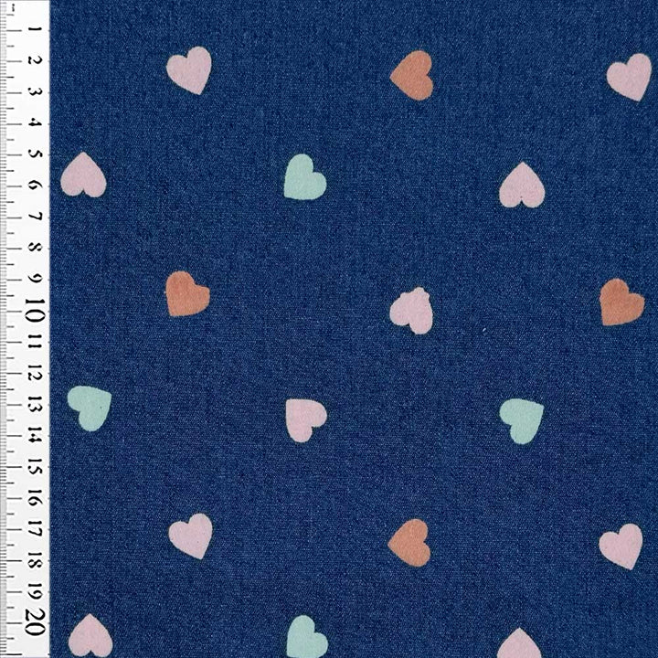 Denim med farvede hjerter