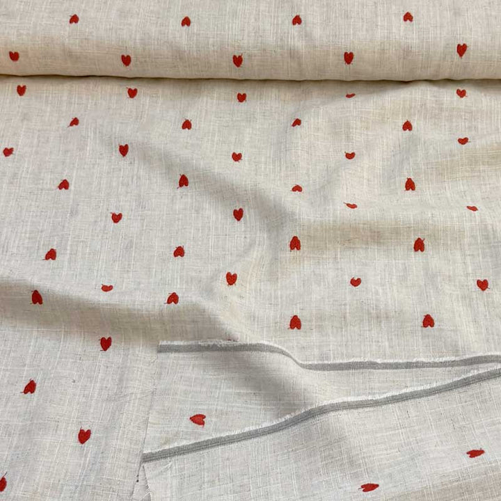Fast viscose / hør med røde broderede hjerter