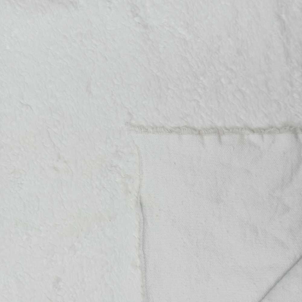 Ensfarvet plys i off white