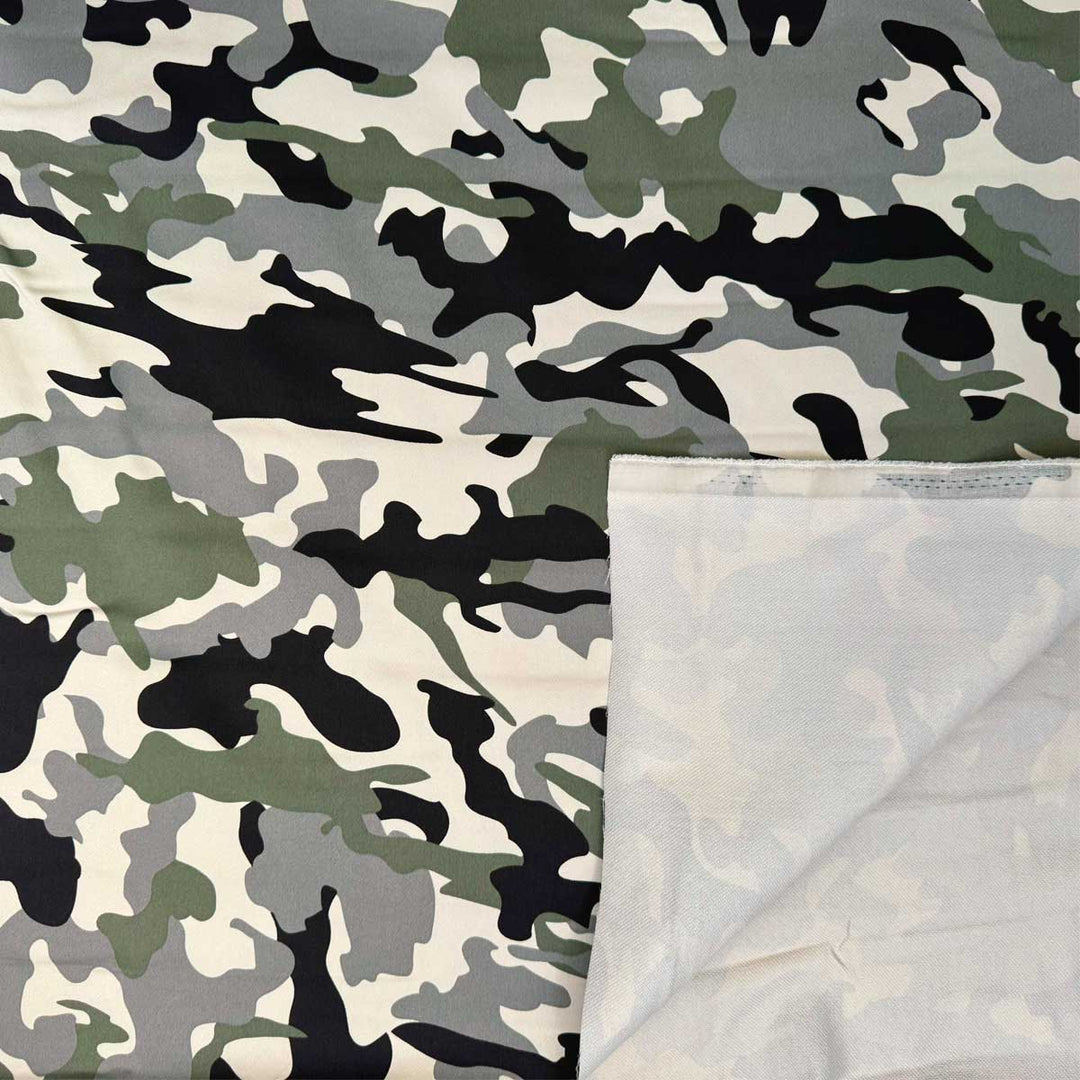 Twill med stræk i lys camouflage print II