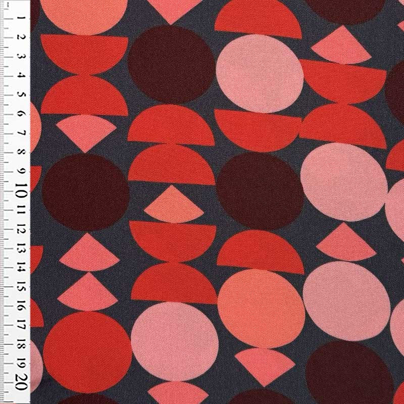 Fast viscose med geometriske figurer fra Light and Lush