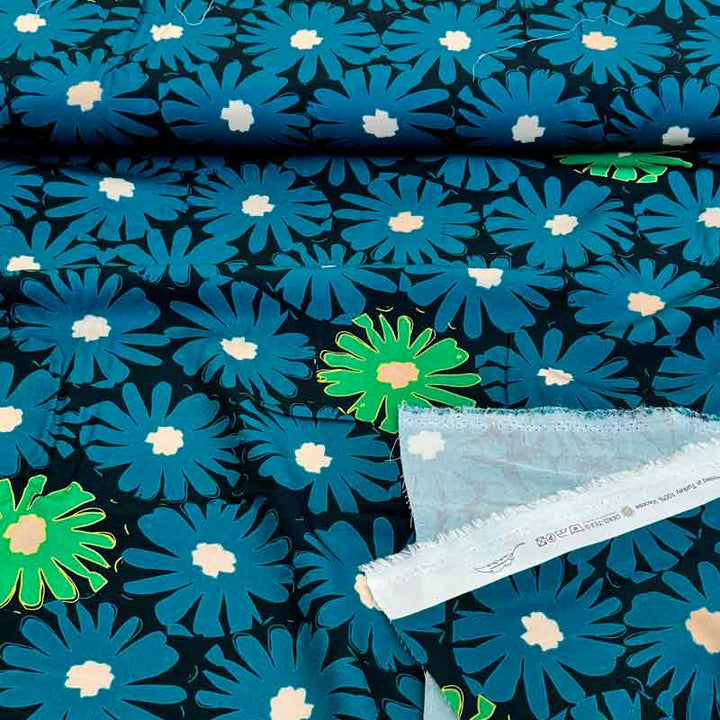 Fast viscose med petrol motiv blomst fra Light and Lush