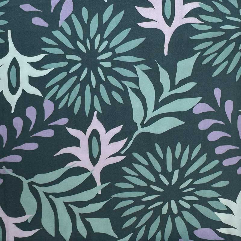 Fast viscose med blomster motiv fra Light and Lush