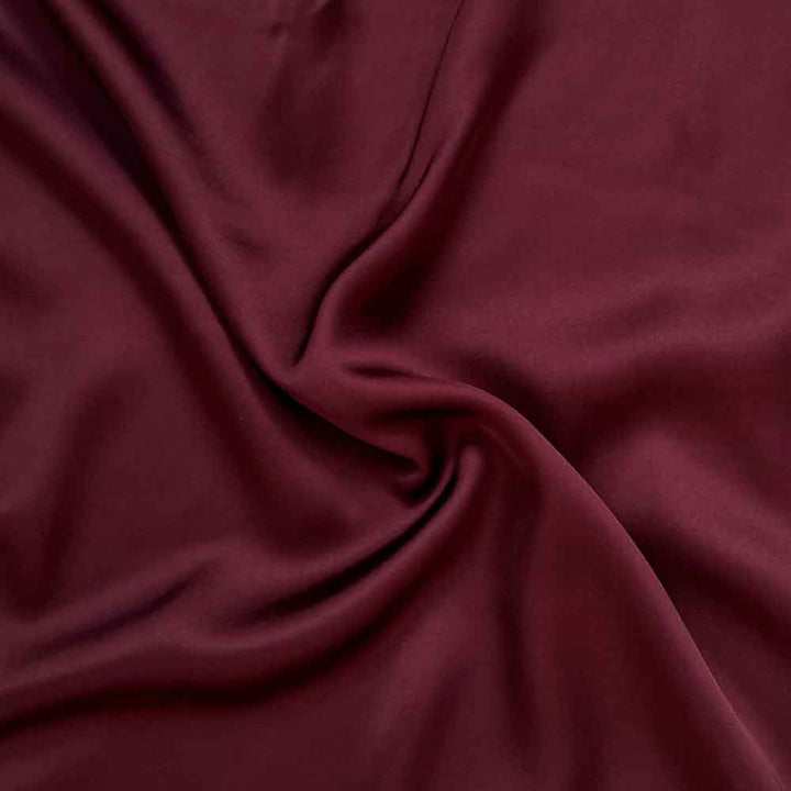 Fast viscose satin med lidt stræk i bordeaux