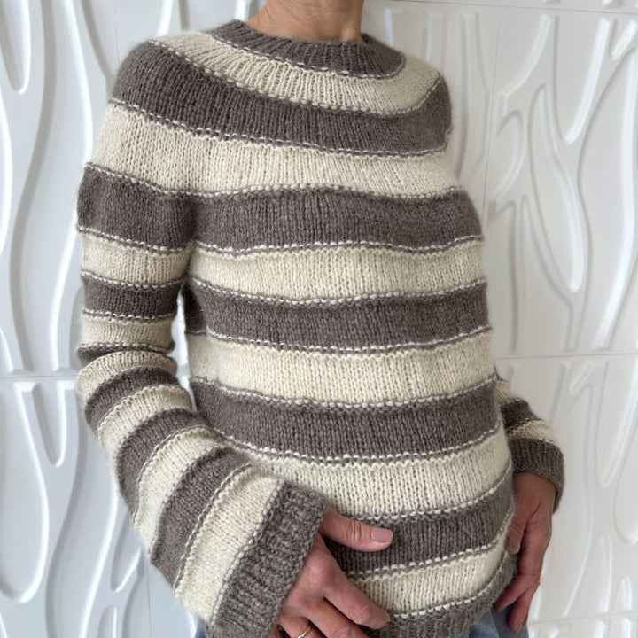 Strikkekit Easy Stripe Jumper fra NORDIC KNIT HOUSE i KOS garn