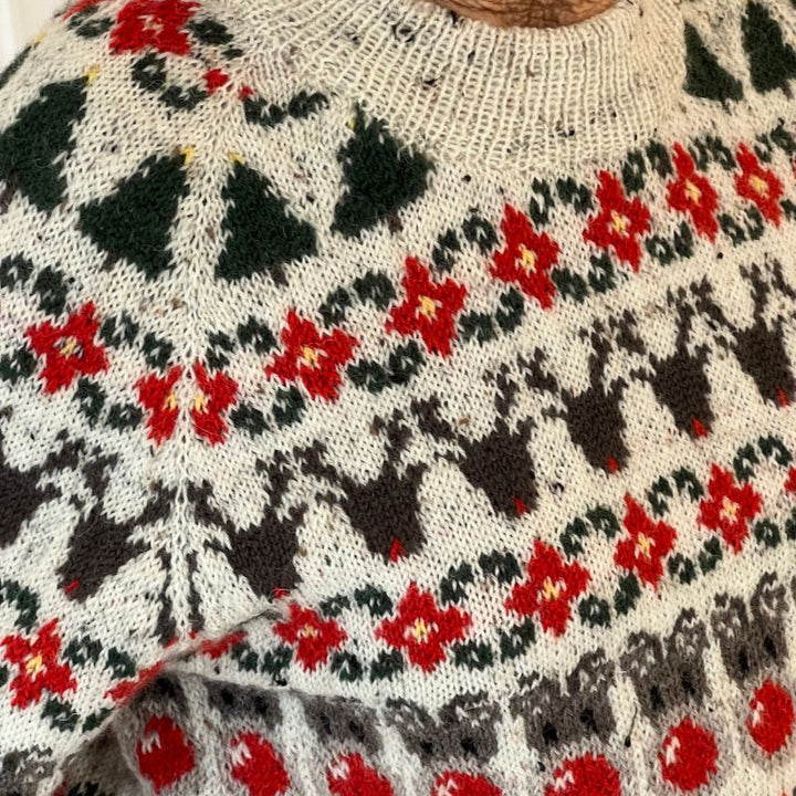 Strikkekit 24-04 Julesweater fra Sandnes Garn i Tynd Peer Gynt