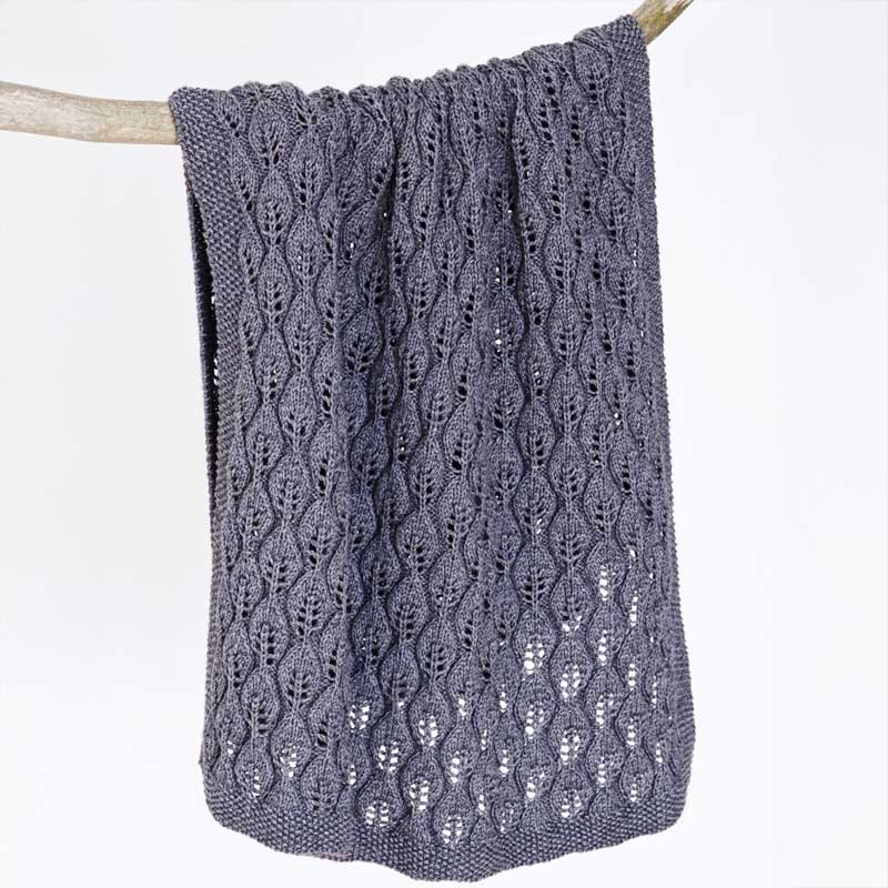 Strikkekit Bella Tæppe fra Le Knit i Babyuld Lanett - KreStoffer