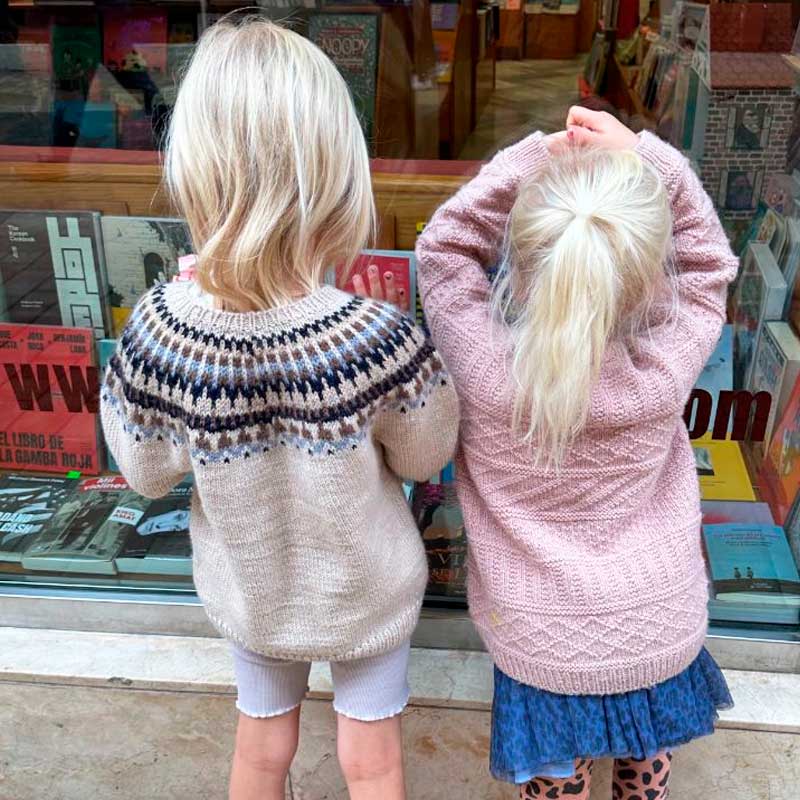 Strikkekit Celeste Sweater Junior i Peer Gynt garn