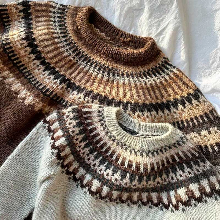 Strikkekit Celeste Sweater Man fra PetiteKnit i Peer Gynt garn