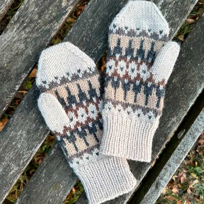 Strikkekit, Celeste vanter fra PetiteKnit i Peer Gynt - KreStoffer