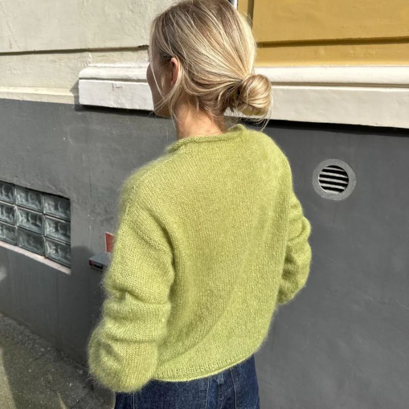 Strikkekit Cloud Blouse fra PetiteKnit i Tynd Silk Mohair