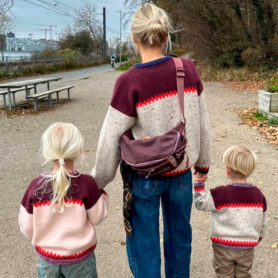 Strikkekit Cross Sweater Junior i Peer Gynt fra PetiteKnit - KreStoffer