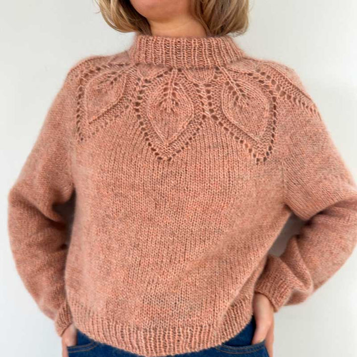 Strikkekit Dahlia Sweater fra Le Knit i Tynd Silk Mohair og Sunday garn