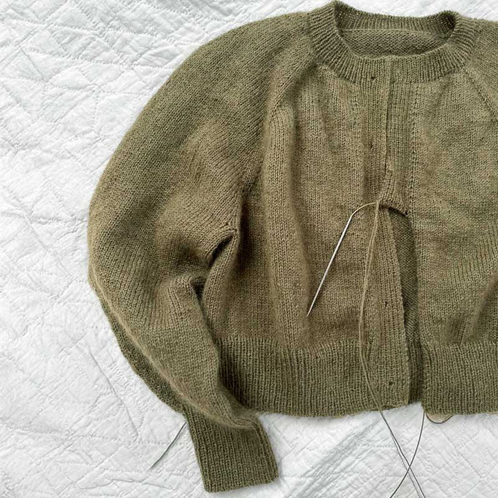 Strikkekit Darcy Cardigan fra Le knit i Sunday og Tynd Silk Mohair