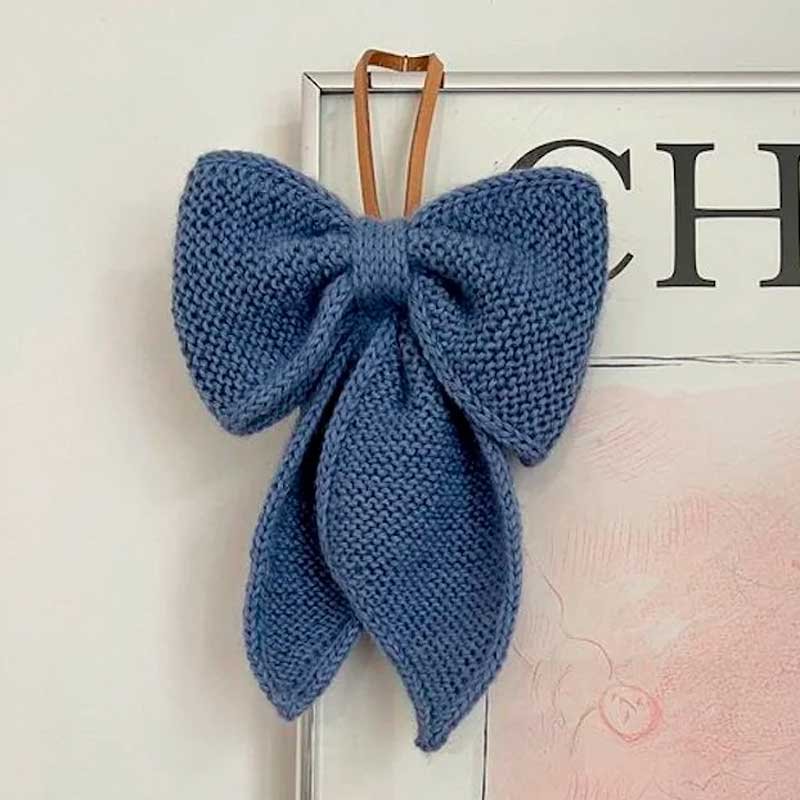 Strikkekit, December Bow fra PetiteKnit i Sunday garn - KreStoffer