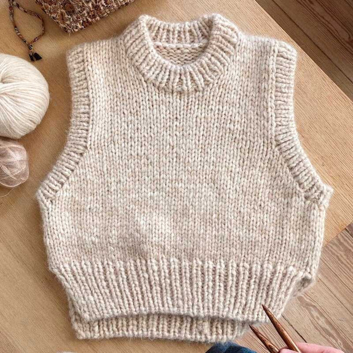 Strikkekit Holiday Slipover fra PetiteKnit i KOS og Tynd Silk Mohair