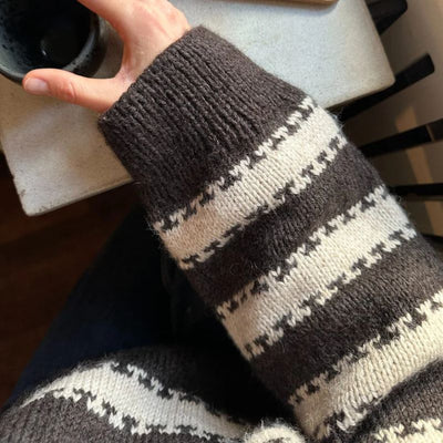 Strikkekit Key Sweater fra PetiteKnit i Peer Gynt og Alpakka Følgetråd - KreStoffer