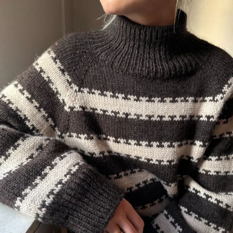 Strikkekit Key Sweater fra PetiteKnit i Peer Gynt og Alpakka Følgetråd - KreStoffer