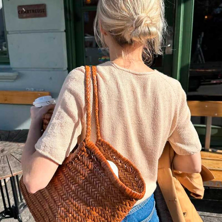 Strikkekit Kumulus Tee O-Neck fra PetiteKnit i Footprints og Lana Cotton