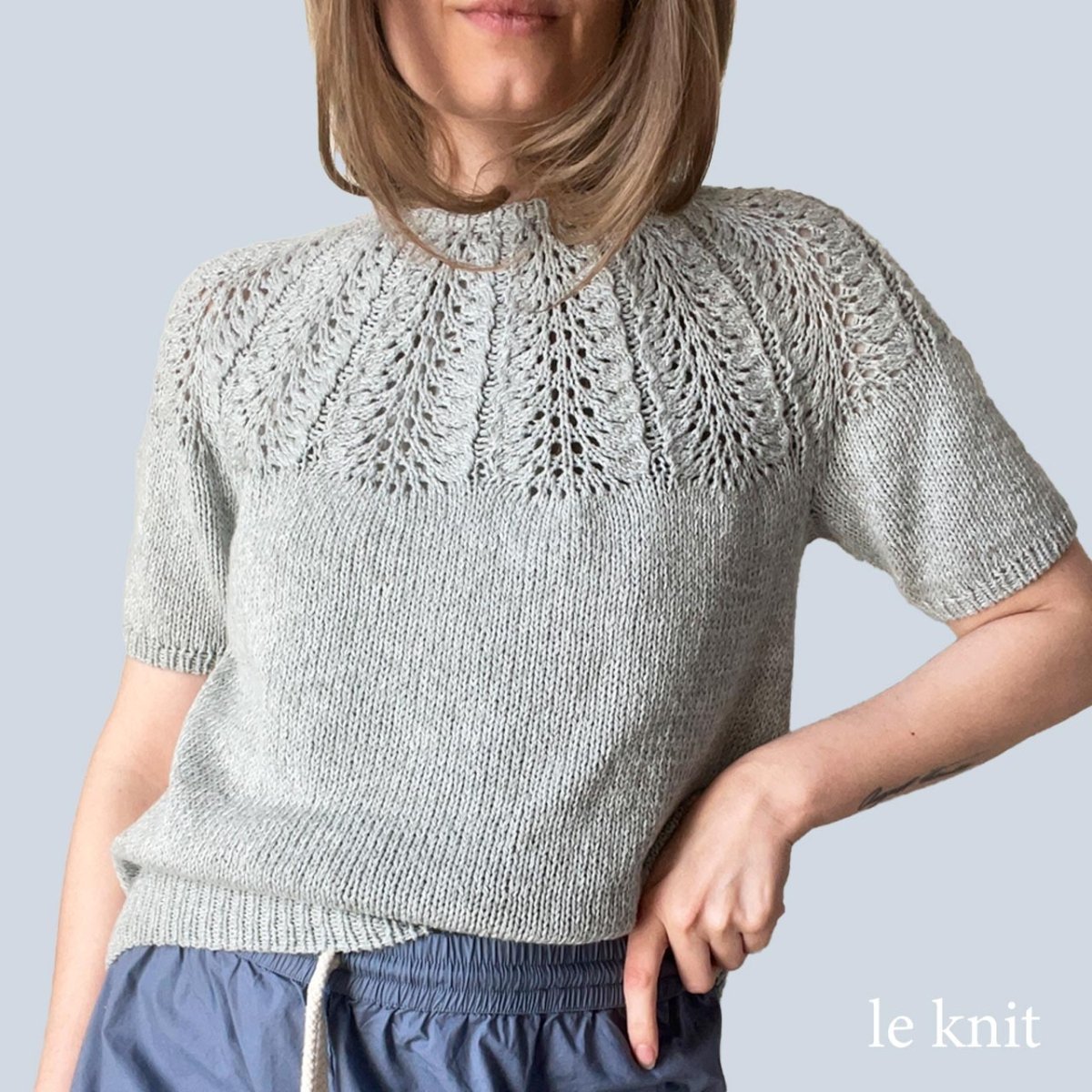 Strikkekit Palme Tee bluse fra Le Knit i Line garn fra Sandnes