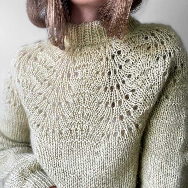 Strikkekit Peacock sweater fra Le Knit i Sunday garn og Tynd Silk Mohair