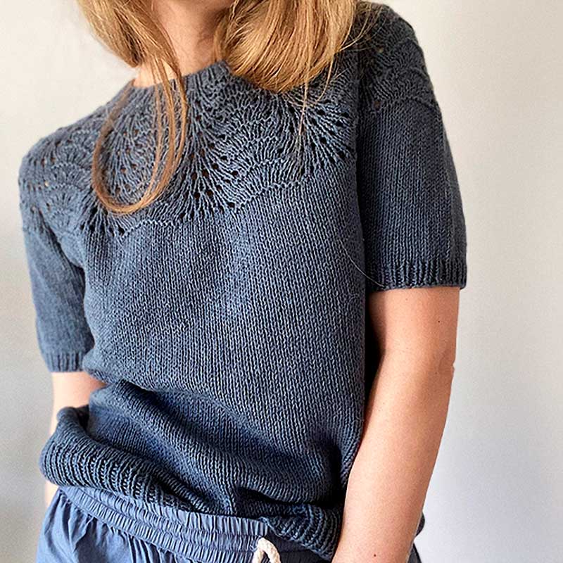 Strikkekit Peacock Tee fra Le Knit i Line garn - KreStoffer