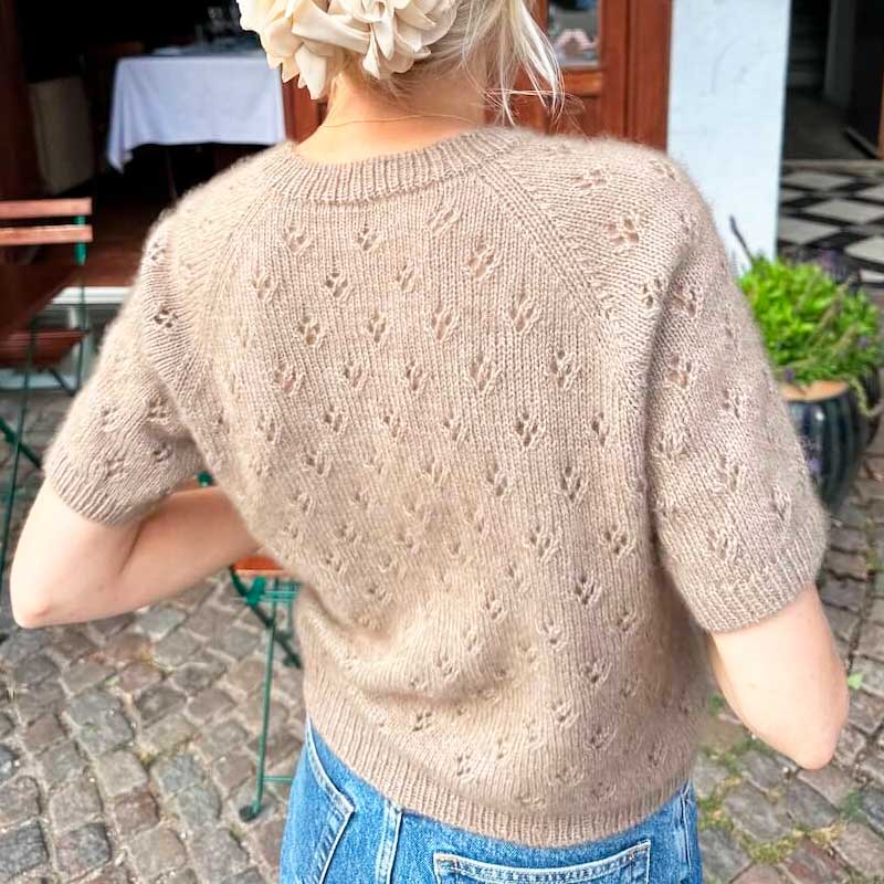 Strikkekit Rigmor Tee fra PetiteKnit i Duo fra Sandnes - KreStoffer