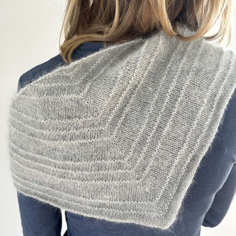 Strikkekit Scala Scarf fra Le Knit i Tynd Silk Mohair & Alpakka Følgetråd - KreStoffer