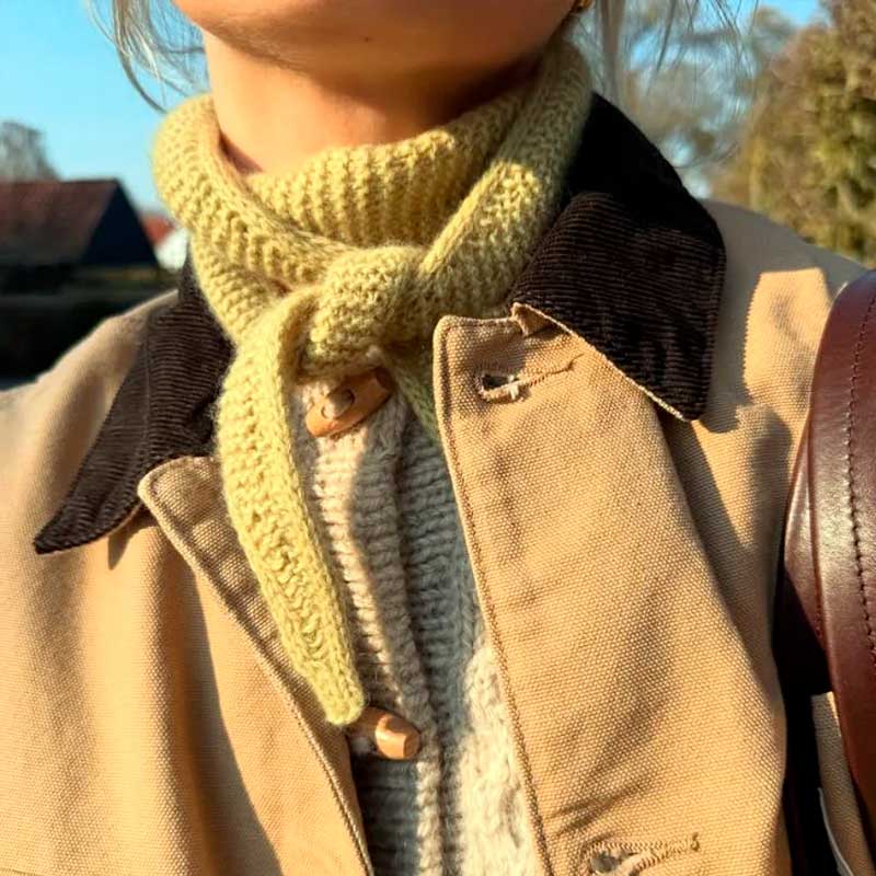 Strikkekit Sophie Scarf fra PetiteKnit i Cashmere Premium