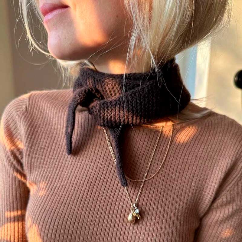 Strikkekit Sophie Scarf fra PetiteKnit i Cashmere Premium