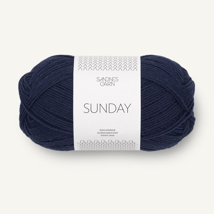 Sunday garn fra Sandnes Garn Marineblå