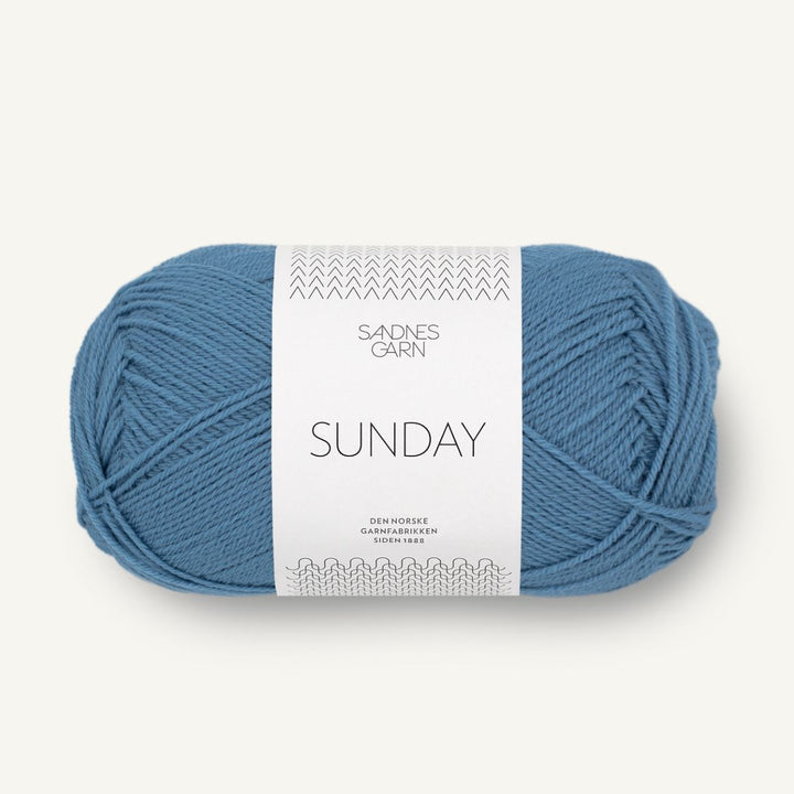 Sunday garn fra Sandnes Garn Mørk himmelblå