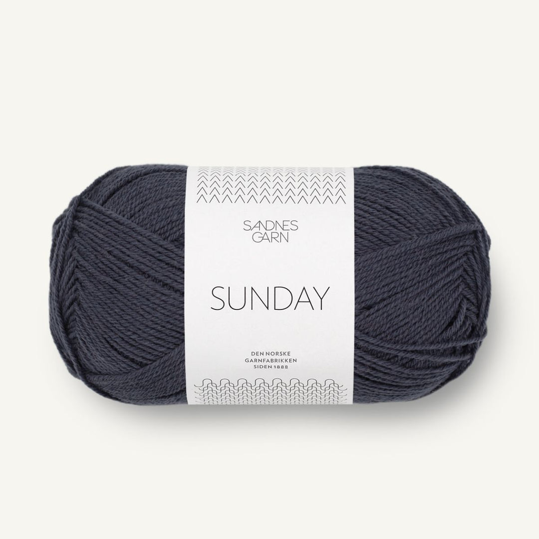 Sunday garn fra Sandnes Garn Mørk gråblå