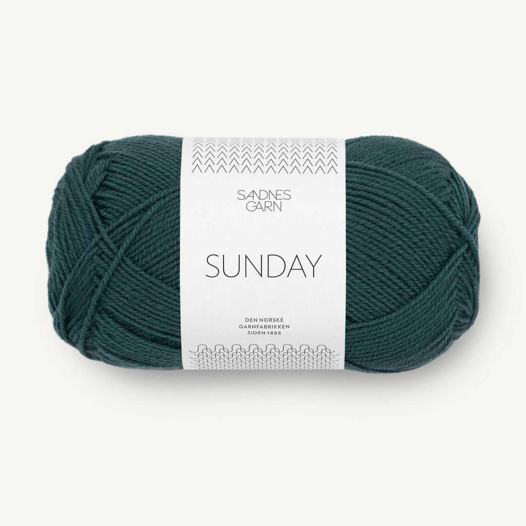 Sunday garn fra Sandnes Garn Dyb petrol
