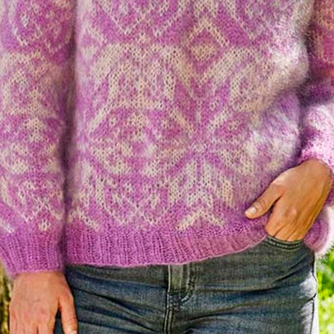 Bella Sweater i mønsterstrik fra Permin (digital opskrift)