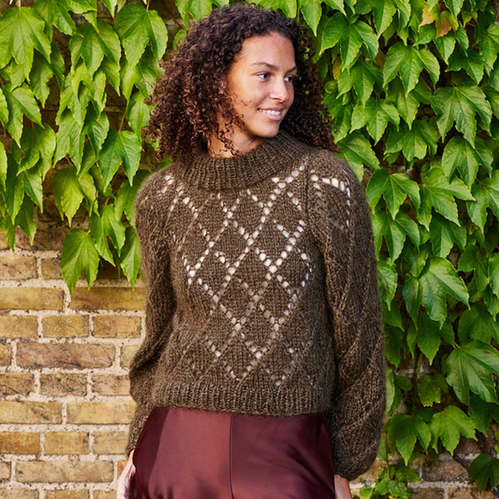 Bella Chunky Sweater med rombemønster 8932123 fra Permin