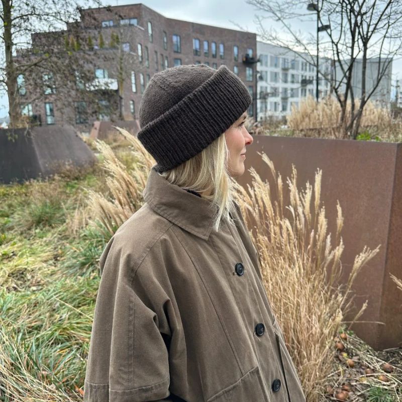 Strikkekit Terrazzo hue fra PetiteKnit i Atlas fra Sandnes Garn