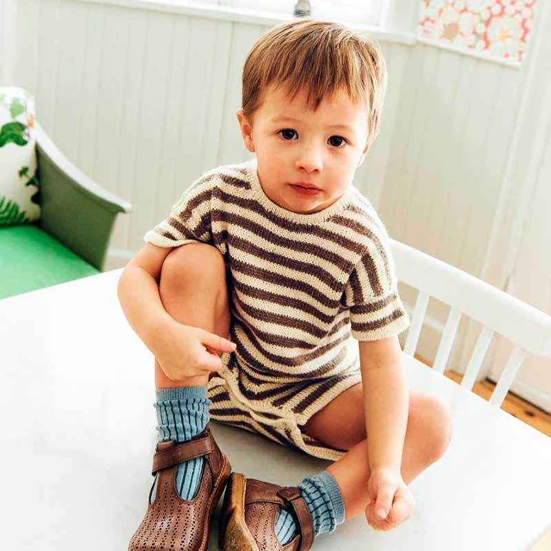 Theodore Playsuit Baby fra Sandnes Garn