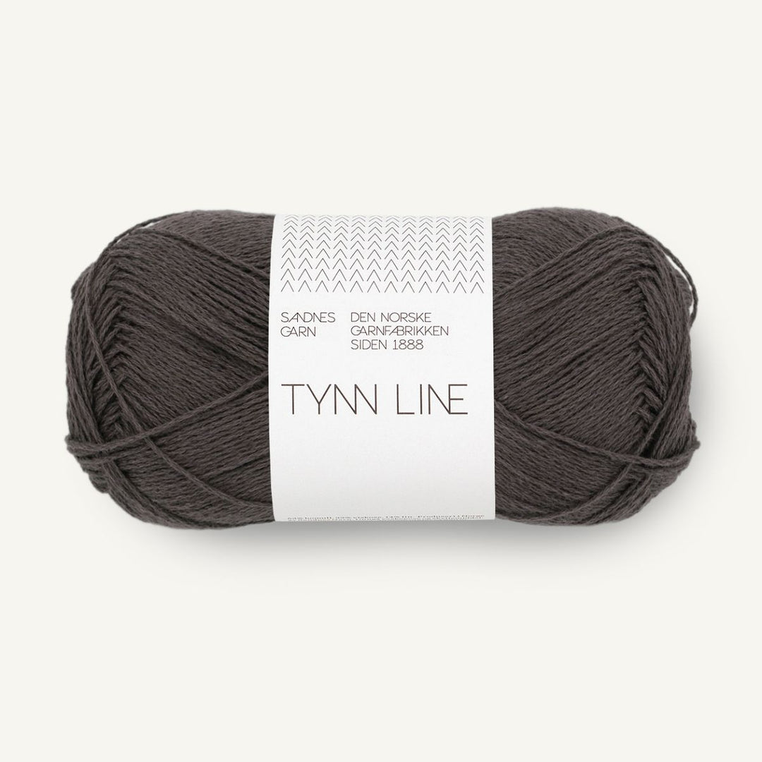 Tynd Line garn fra Sandnes Garn After dark