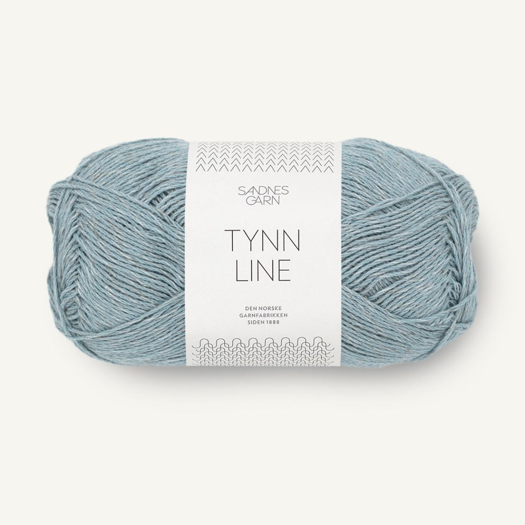 Tynd Line garn fra Sandnes Garn Isblå