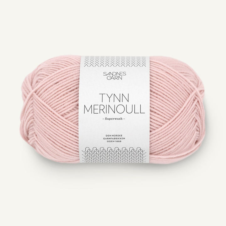 Tynd Merinould garn fra Sandnes Garn Pudder rosa