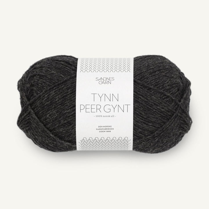 Tynd Peer Gynt garn fra Sandnes Garn Koksmeleret