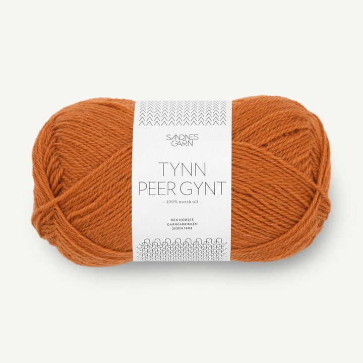 Tynd Peer Gynt garn fra Sandnes Garn Cognac