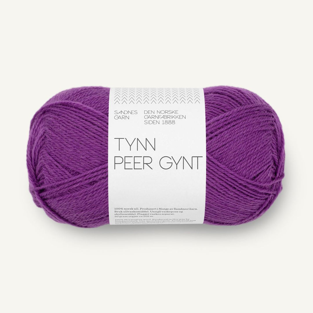 Tynd Peer Gynt garn fra Sandnes Garn Plum